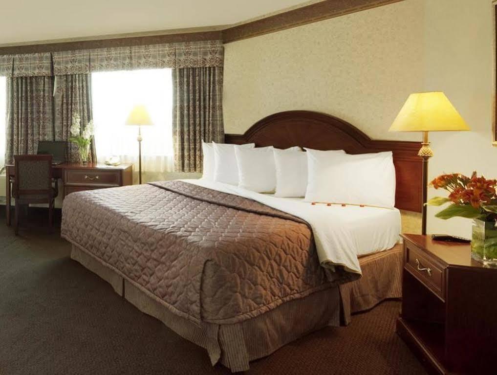 Hotel Stay Inn Hotel Toronto Toronto