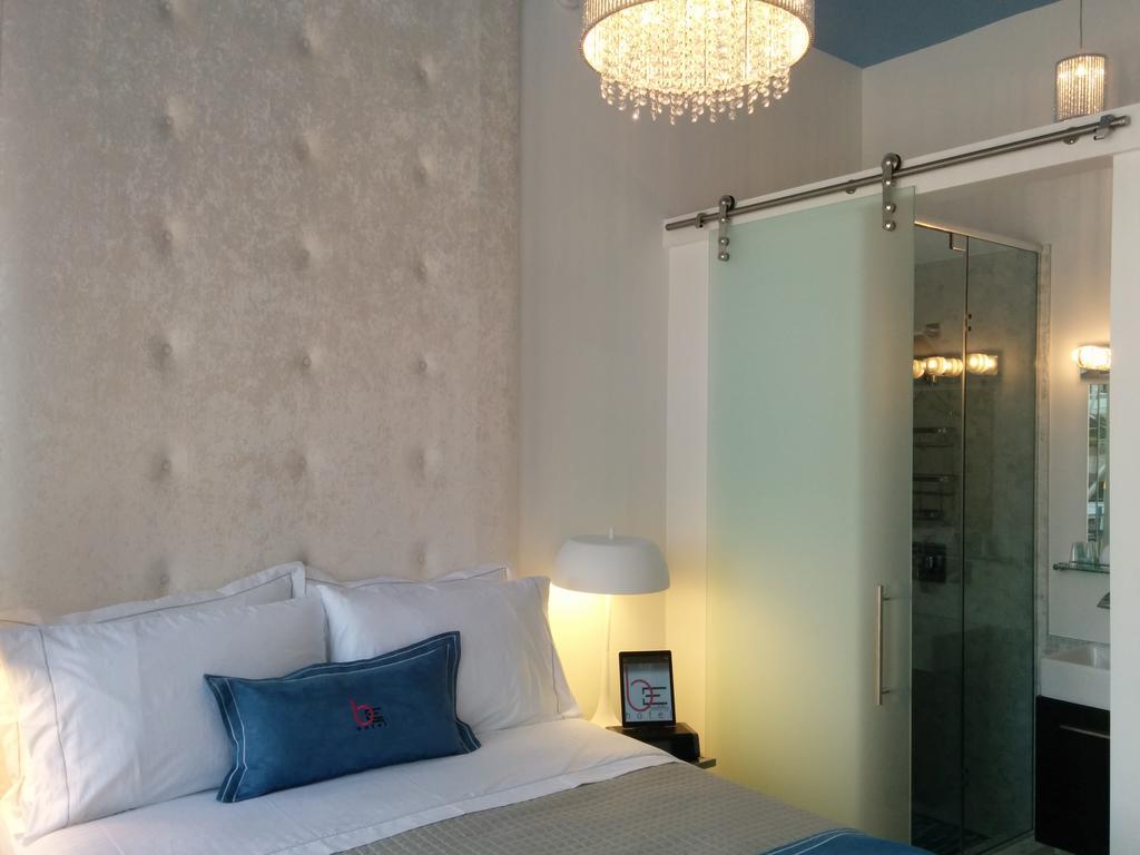 Hotel Baystreet Hotel/motel Toronto
