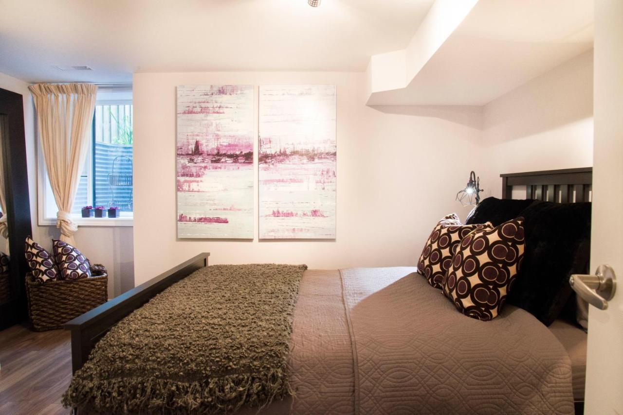 Apartment Charming Downtown Pied-a-terre Toronto