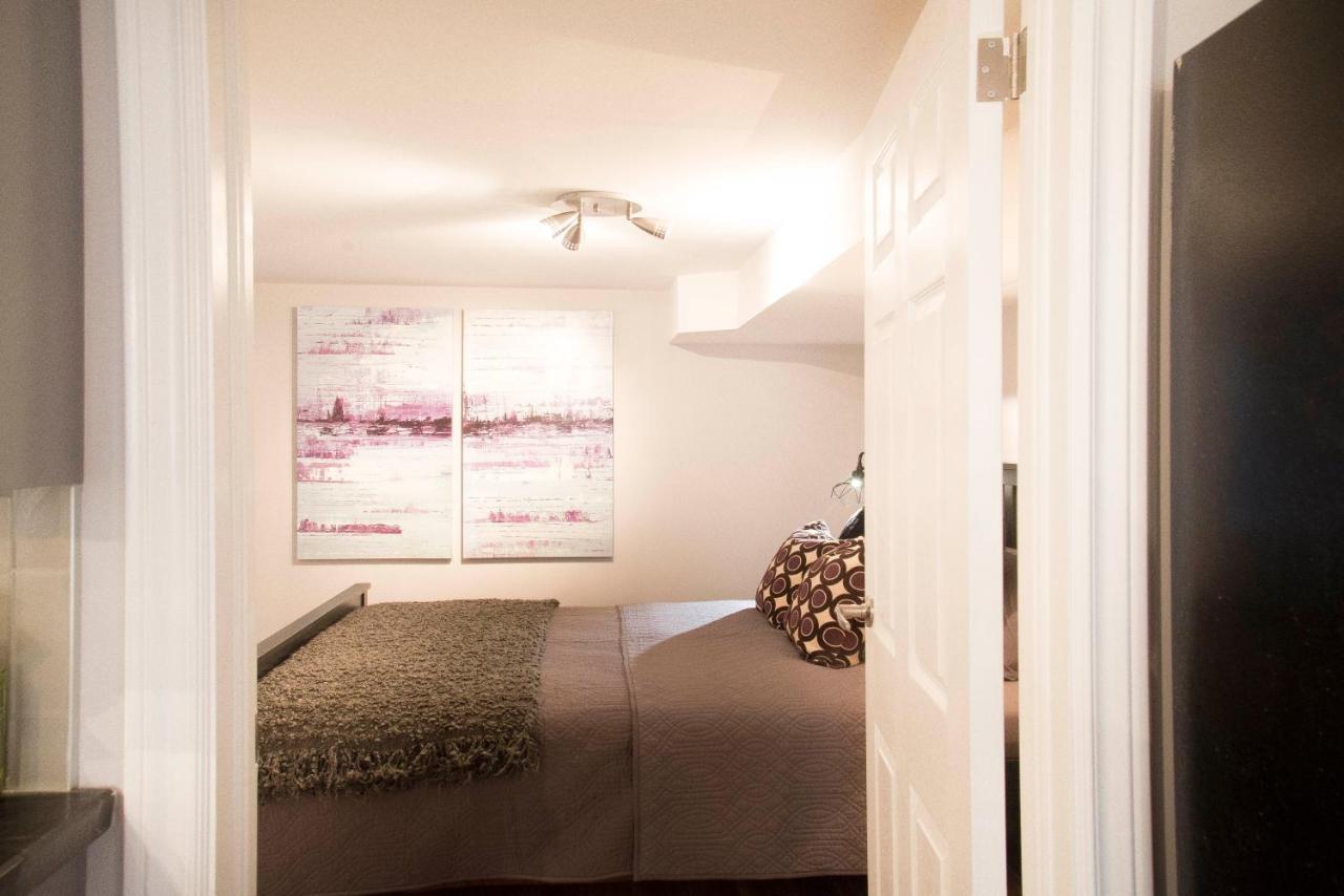 Charming Downtown Pied-a-terre Toronto