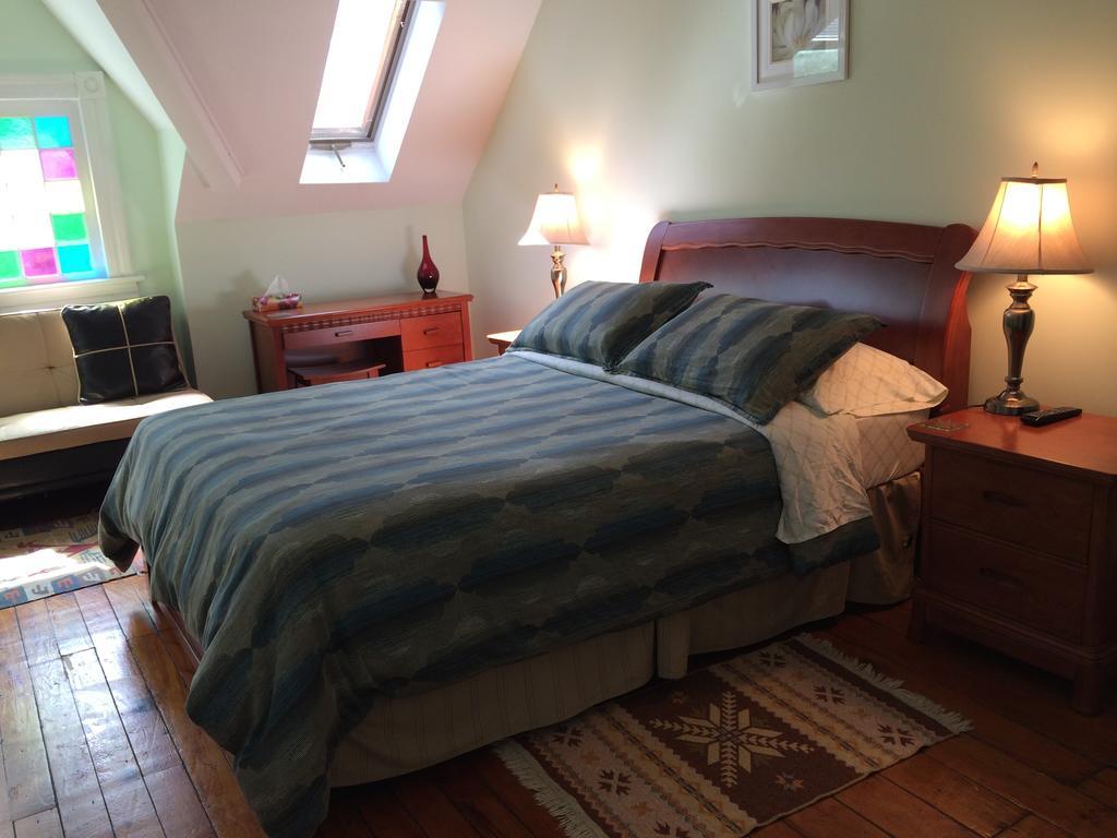 Mcgill Bed & Breakfast 4*
