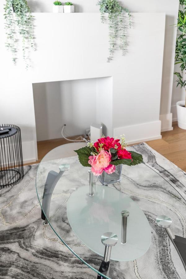 Fancy Downtown House With Hot Tub & Bbq By Globalstay Apartment *