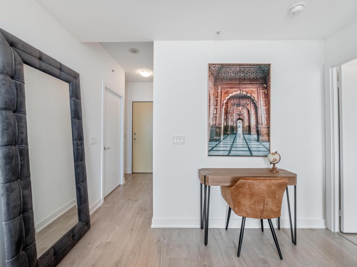 Apartment Executive 1 Bedroom In Toronto's Entertainment District *