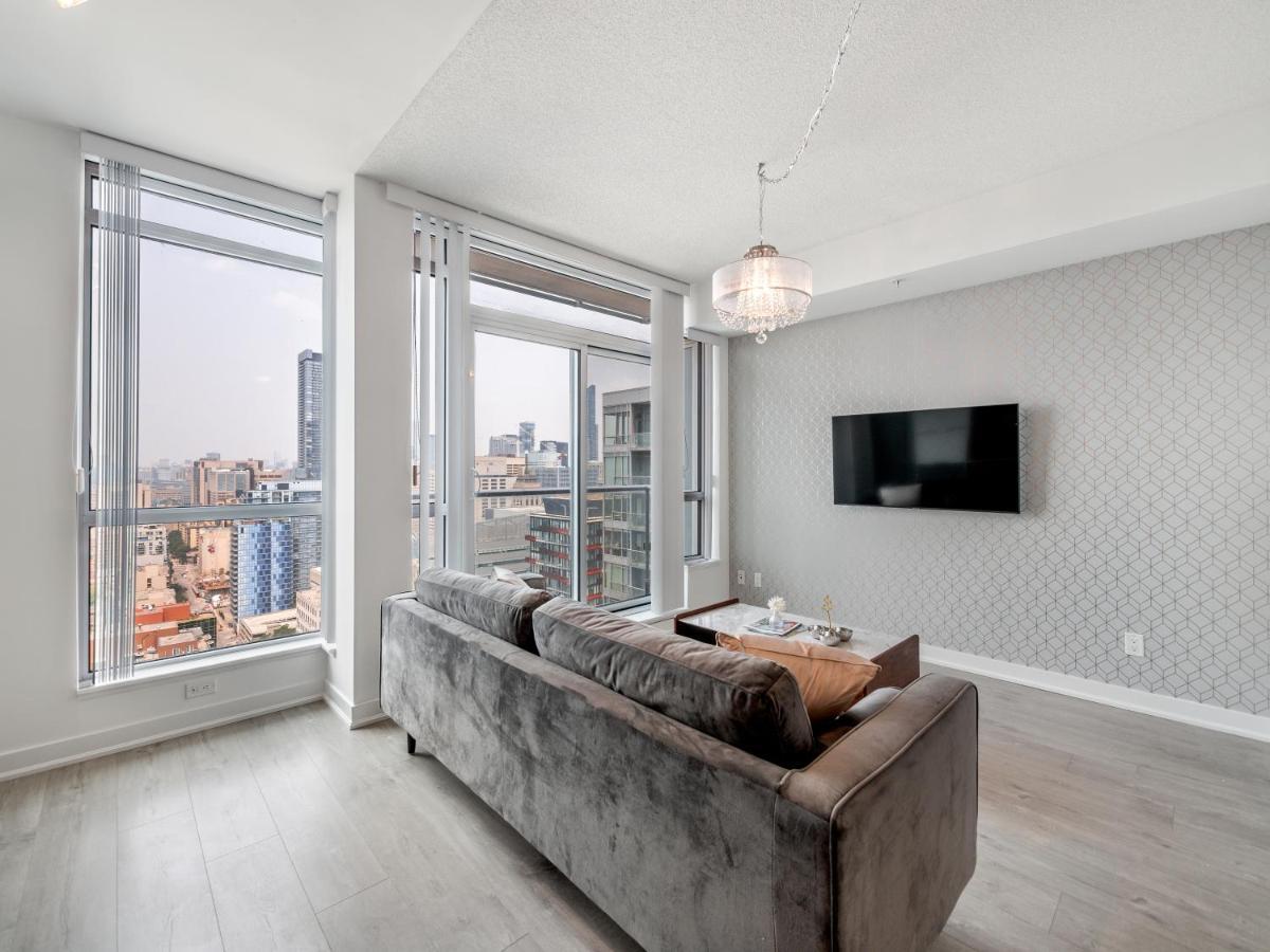 Apartment Executive 1 Bedroom In Toronto's Entertainment District *