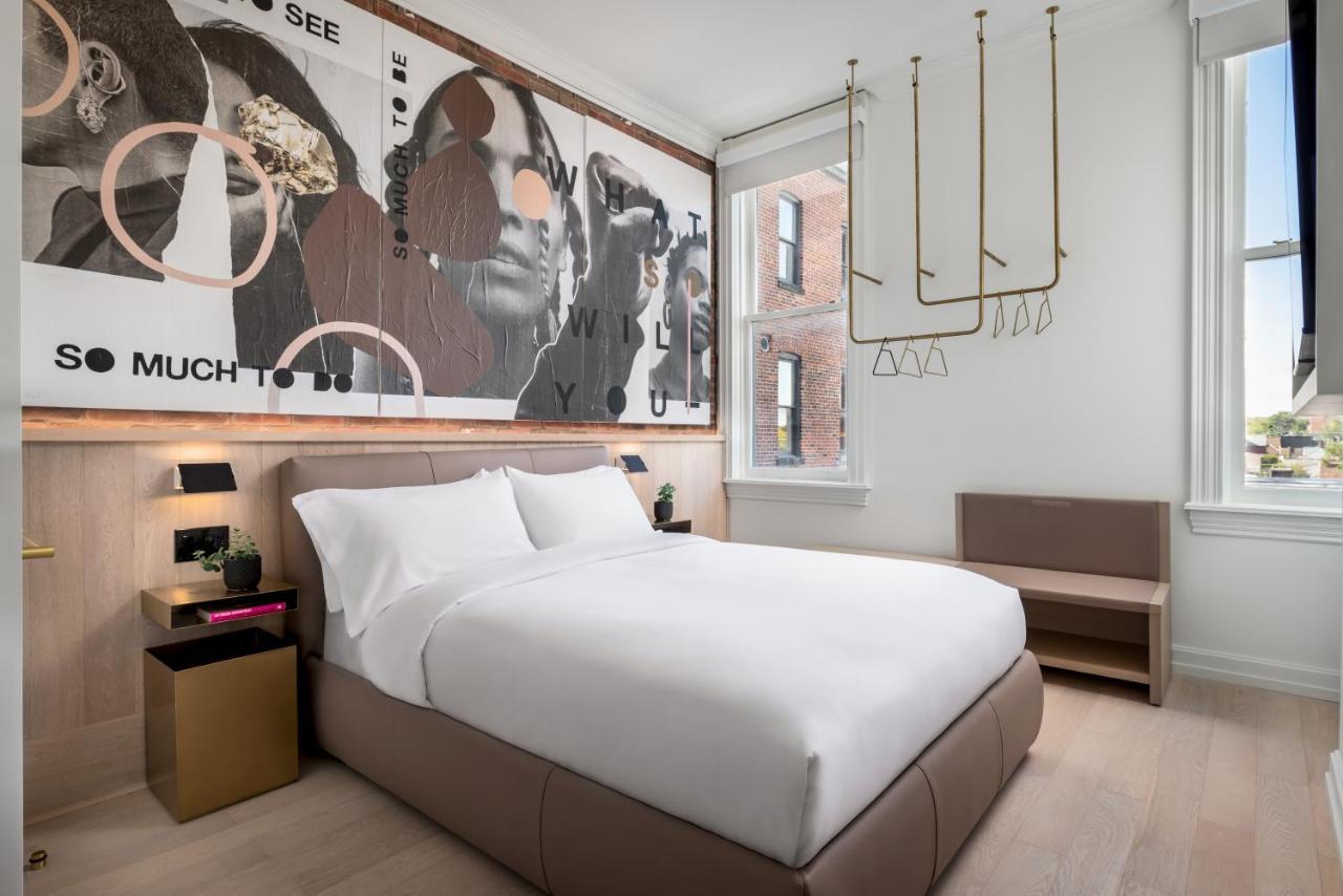 Hotel Gladstone House