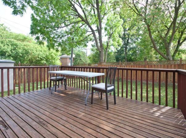 Guest house Serenity Near Finch Station Toronto