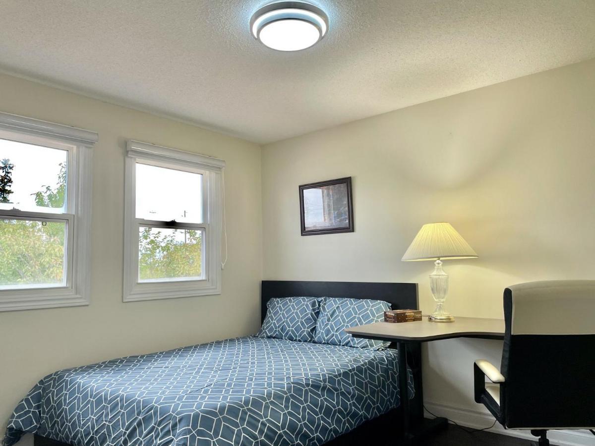 Privatunterkunft 77 Nice And Warm Series Rooms Toronto