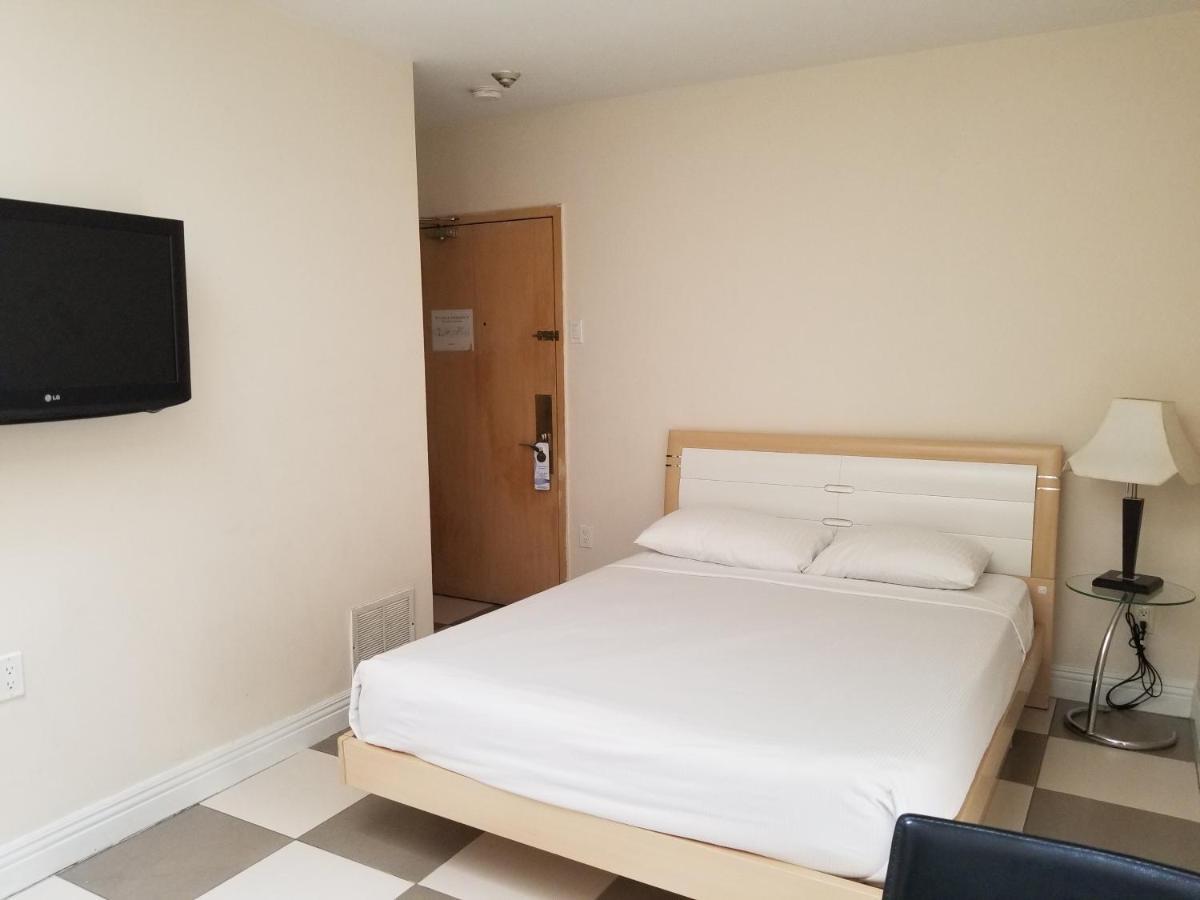 Inn Dragon Gate