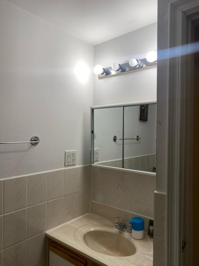 Linden Guest house Toronto