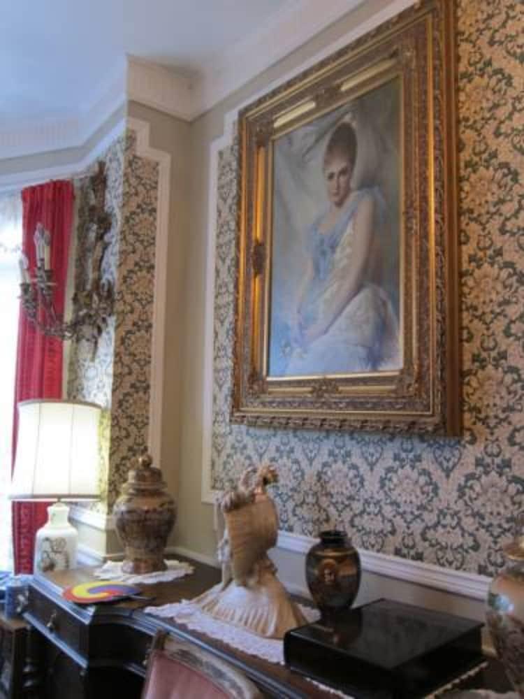 Bed & Breakfast Pimblett's Downtown Bed &breakfast 2*