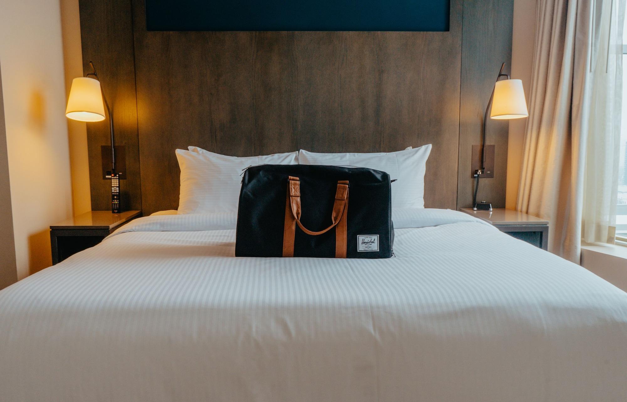 One King West And Hotel Toronto