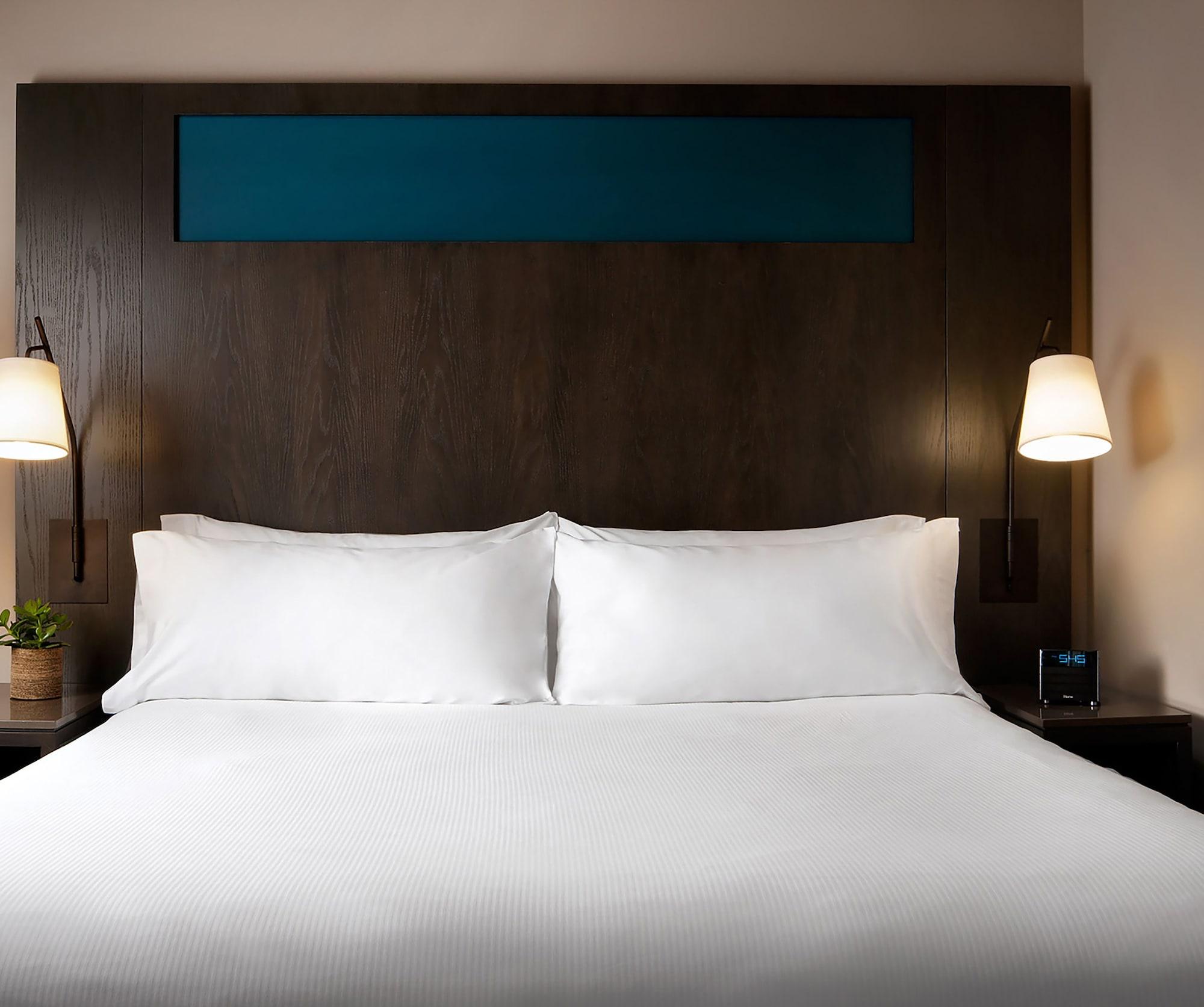 One King West And Hotel 4*