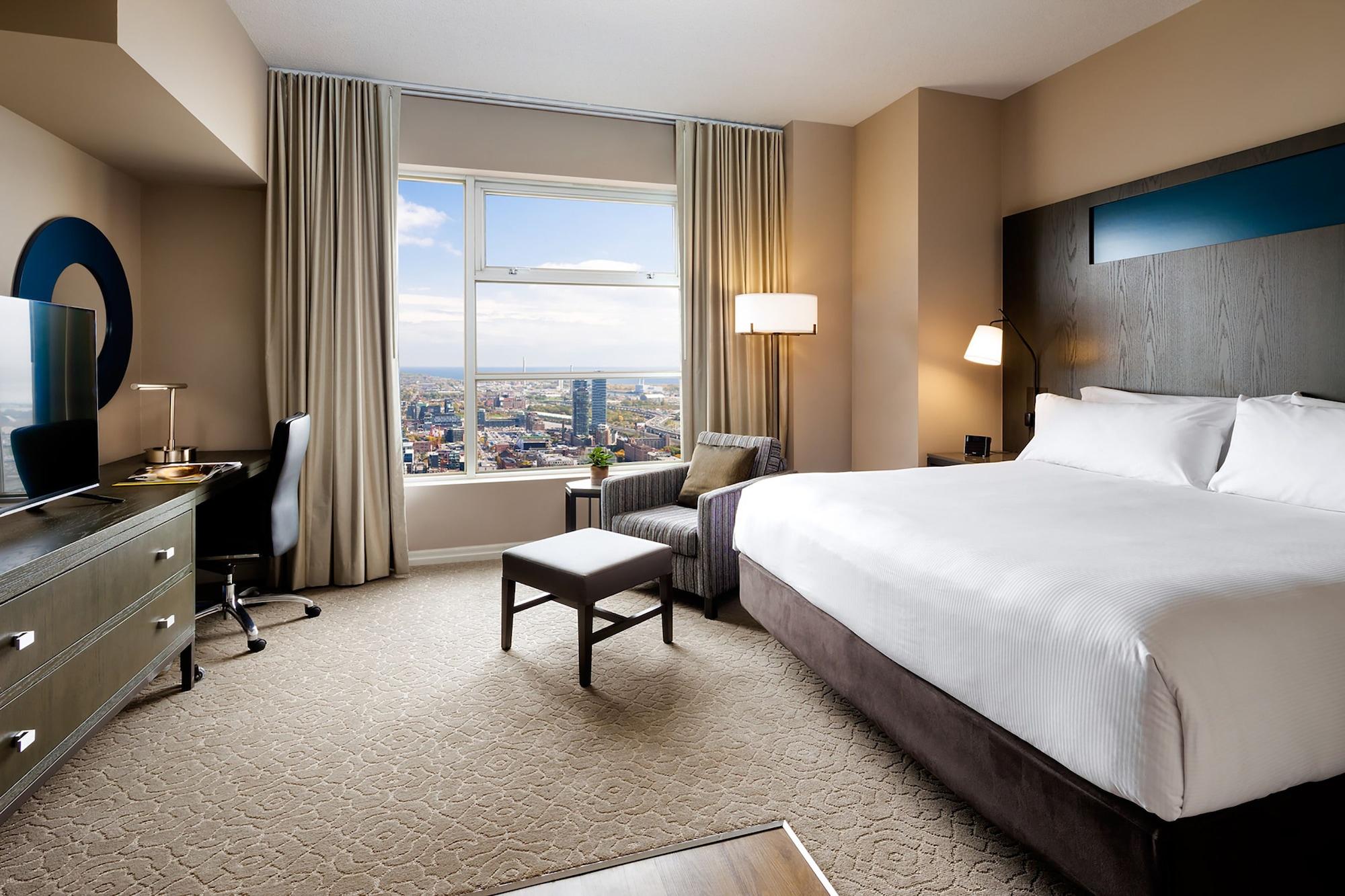 One King West And Hotel Toronto