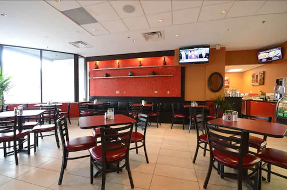 Hotel Bond Place