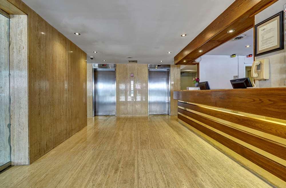 Town Hotel 3*