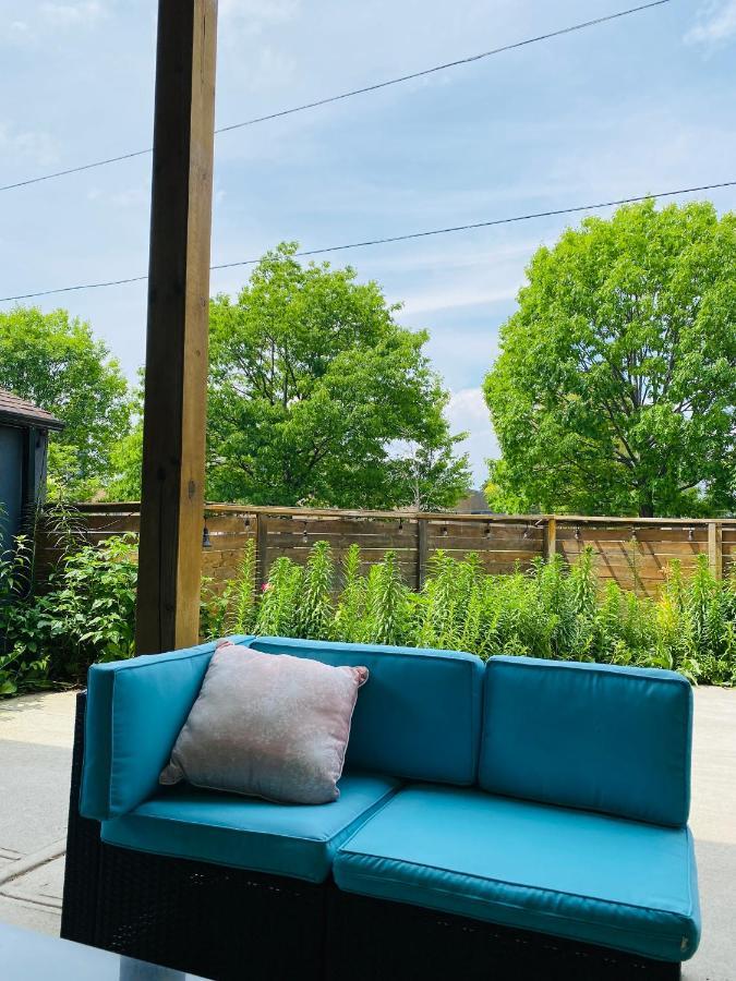 Lovely 3 Bedrooms Space Share Apartment Toronto