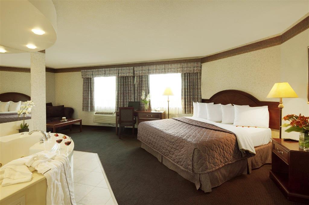 Stay Inn Hotel Toronto 2*