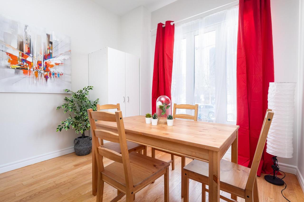 Individual Rooms For Rent In Shared House * Toronto