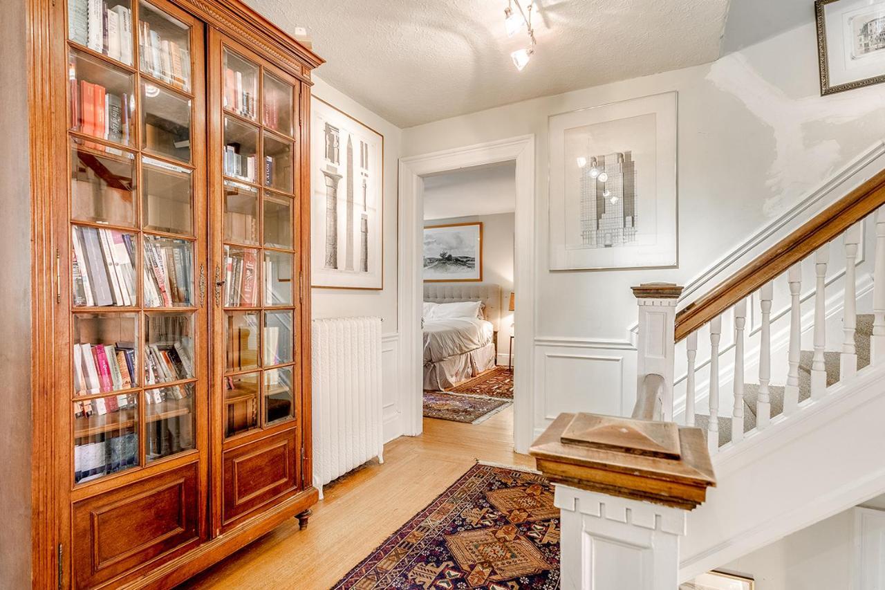 Four Bedroom Rosedale Toronto