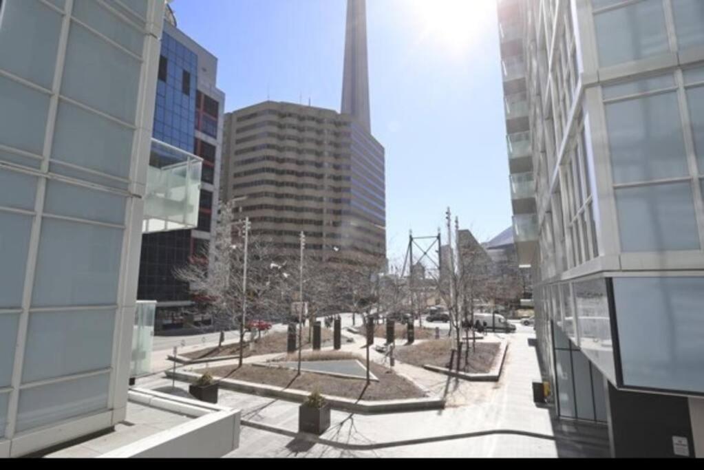Elegant Downtown On Front West Street Ii Apartment Toronto
