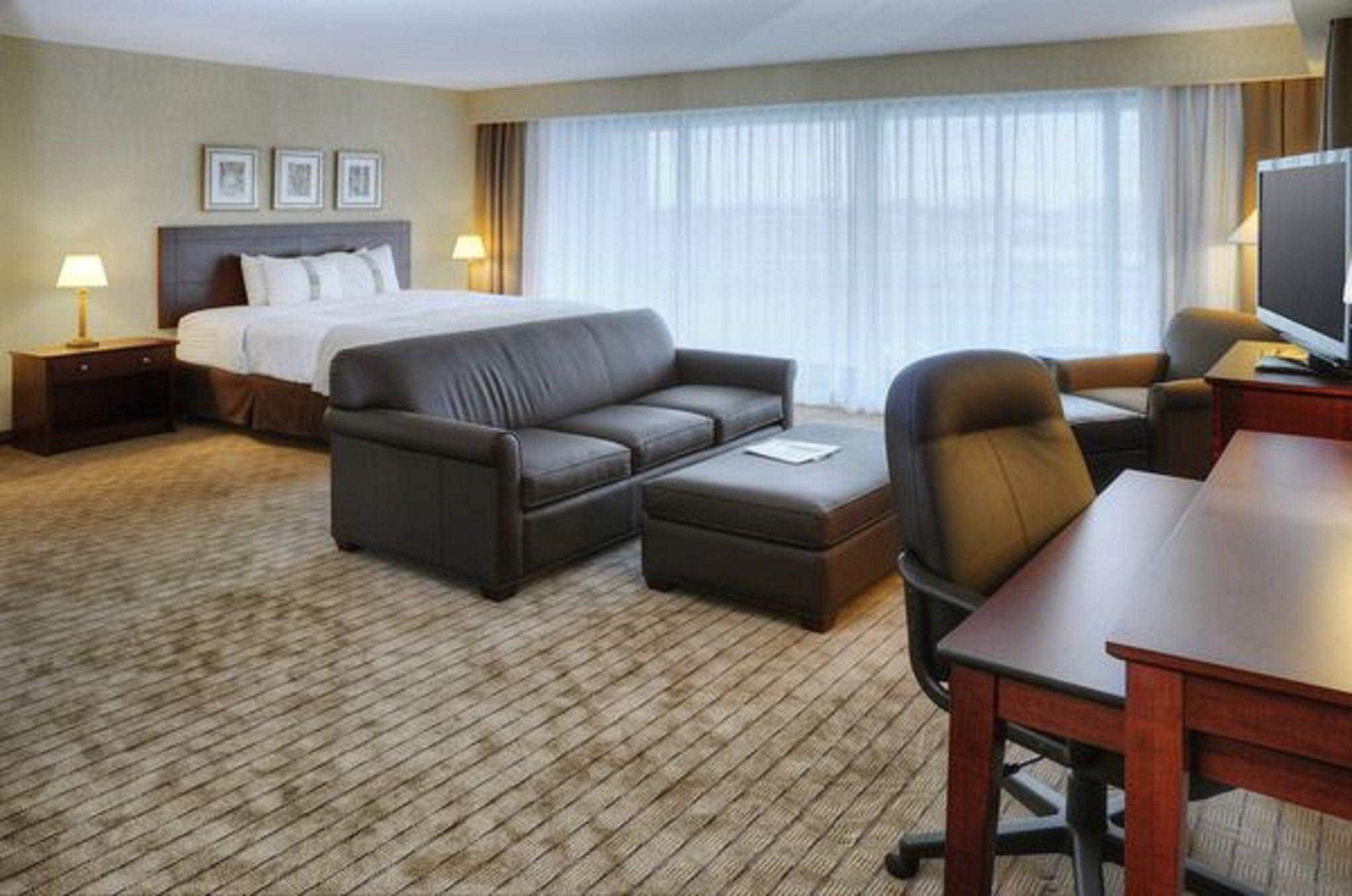 Airport East By Ihg
