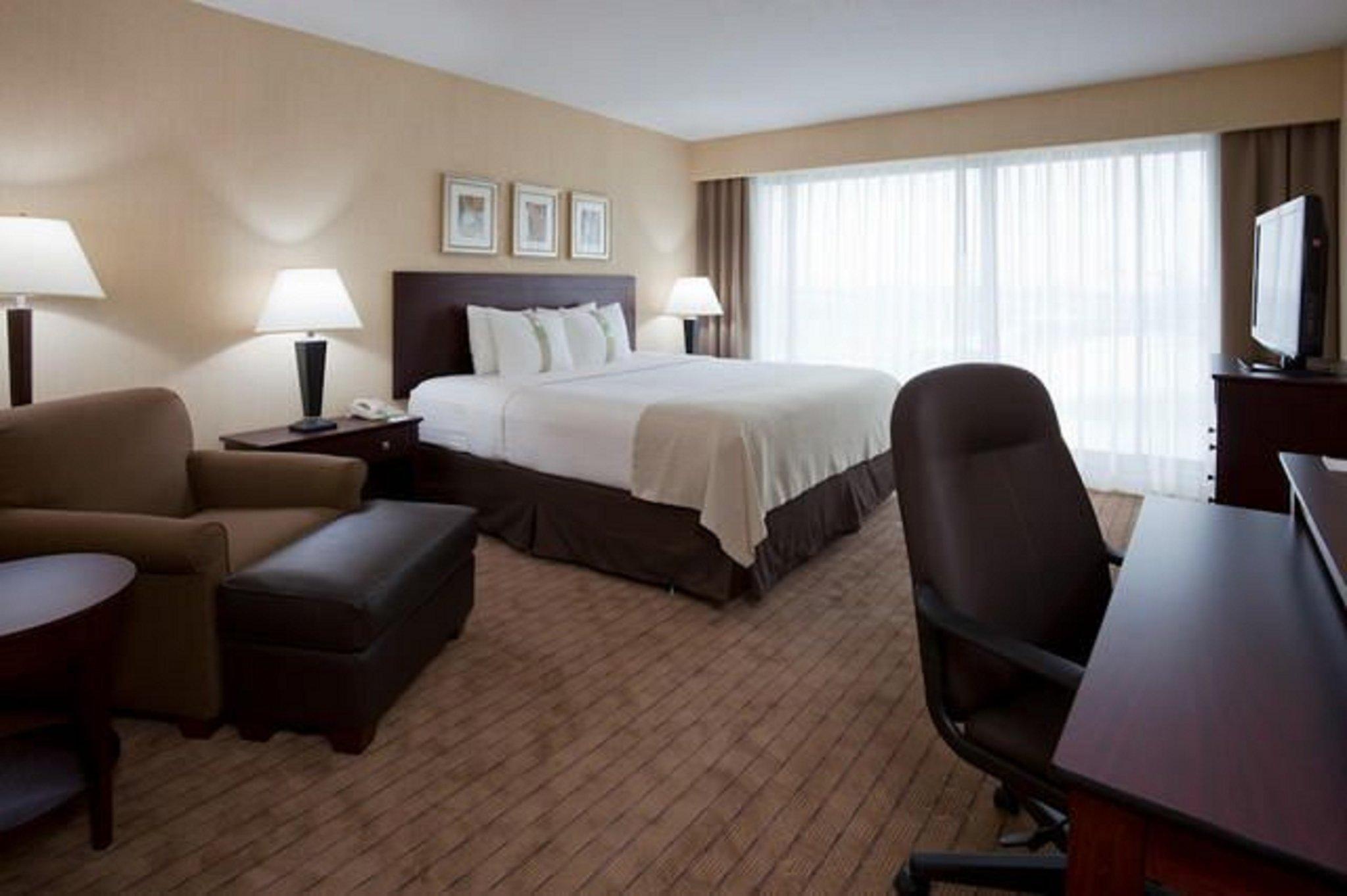 Airport East By Ihg