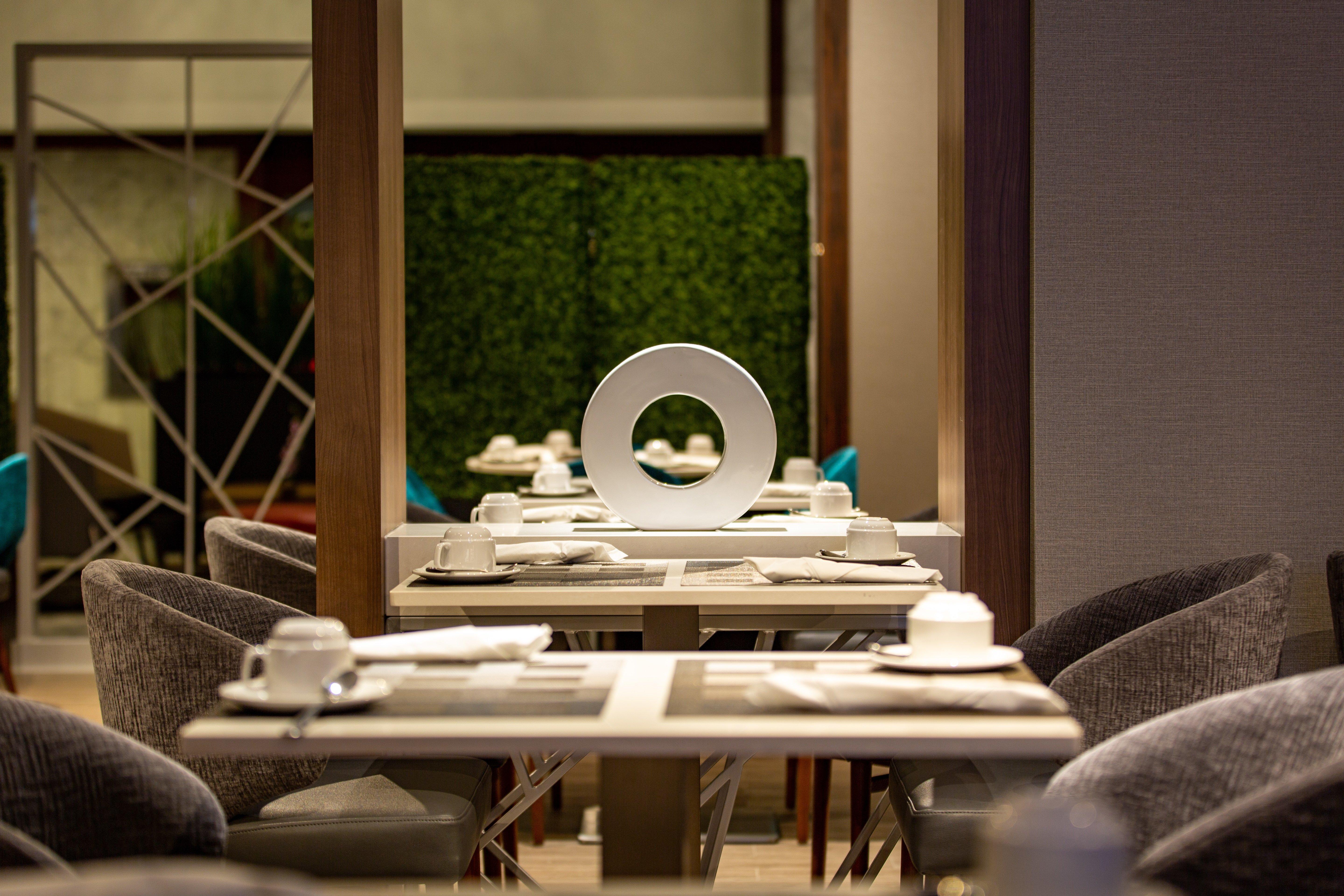 Downtown Centre By Ihg 4* Toronto