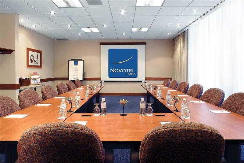 Novotel North York 3* Toronto