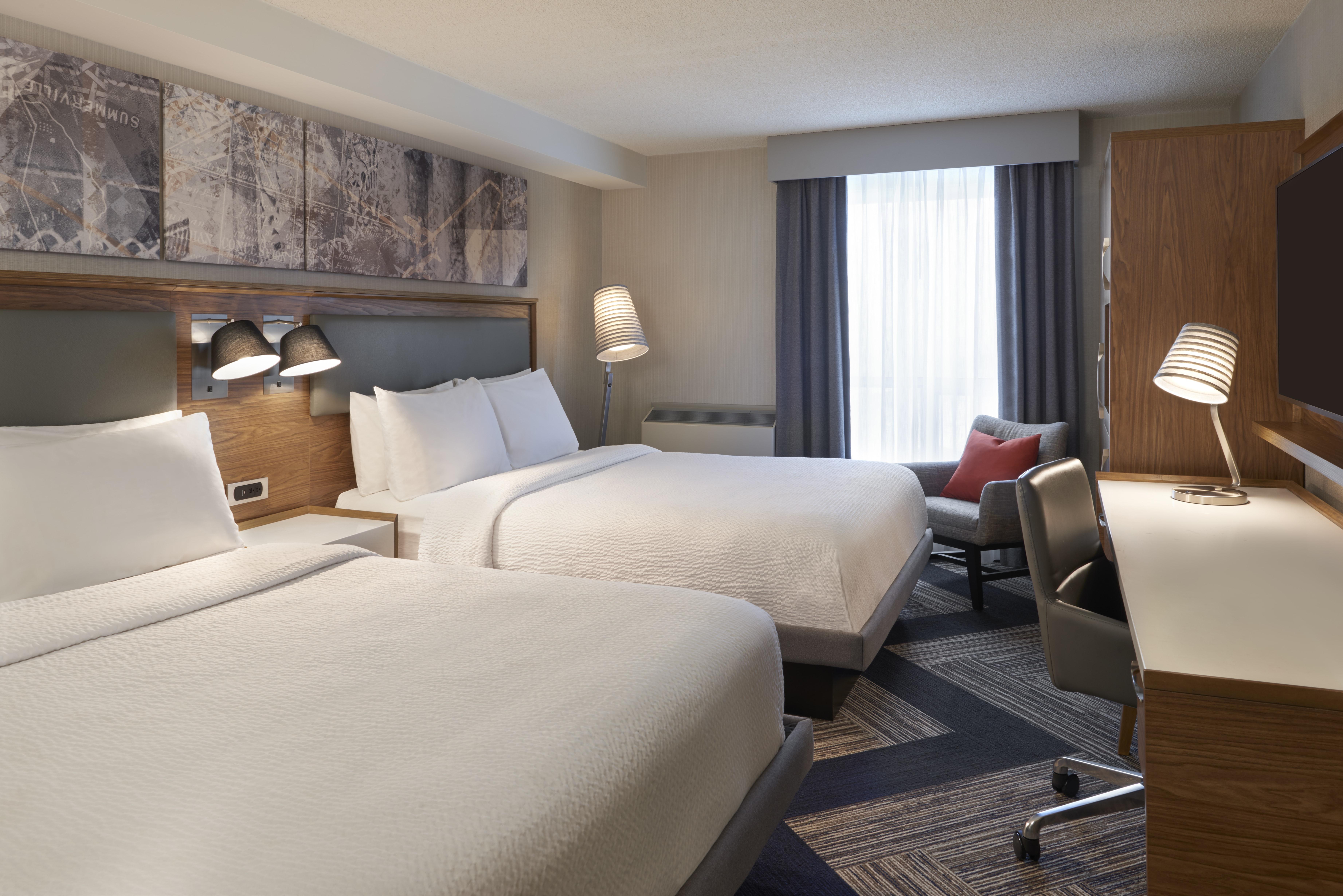 Hotel Four Points By Sheraton Airport East