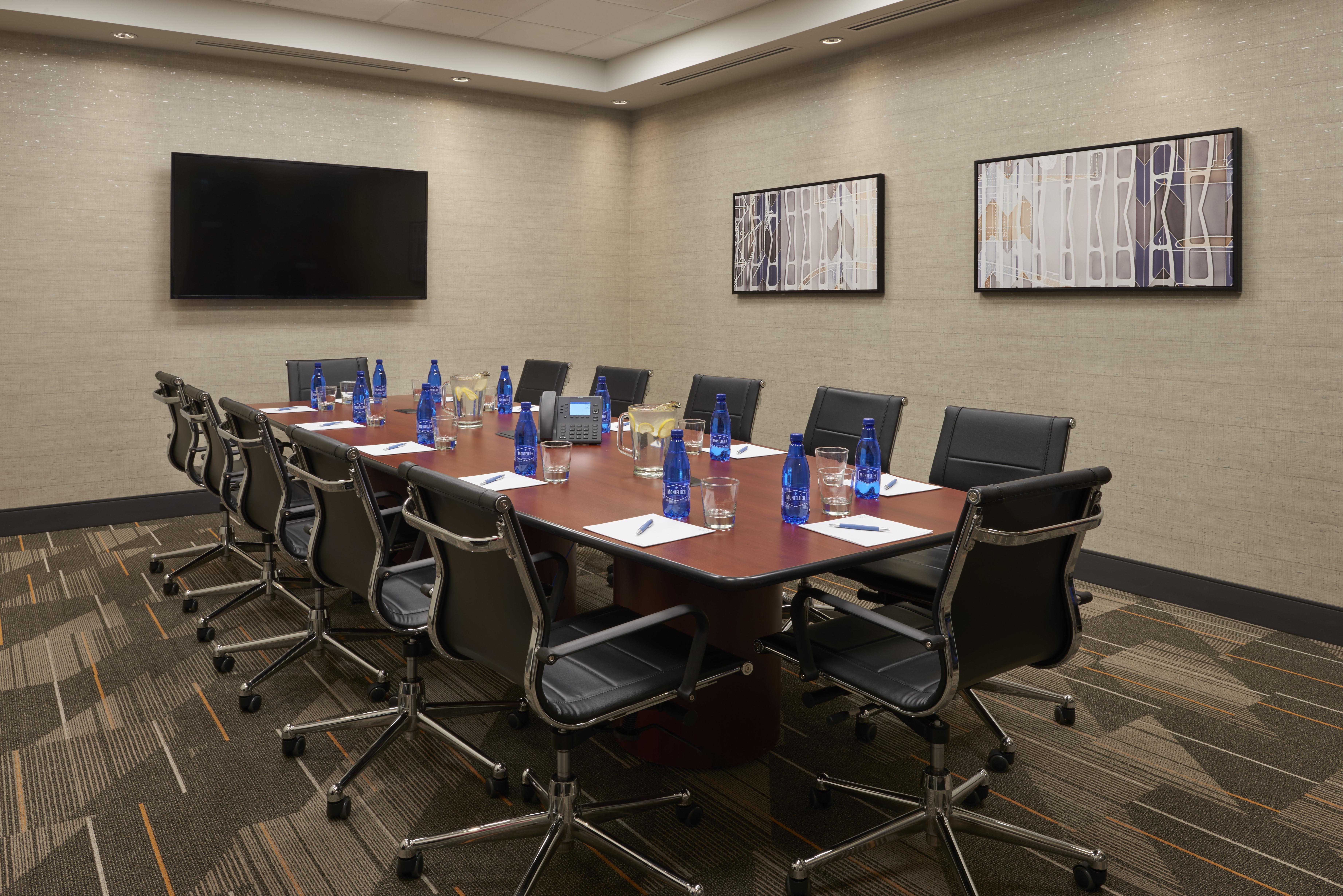 Four Points By Sheraton Airport East Toronto