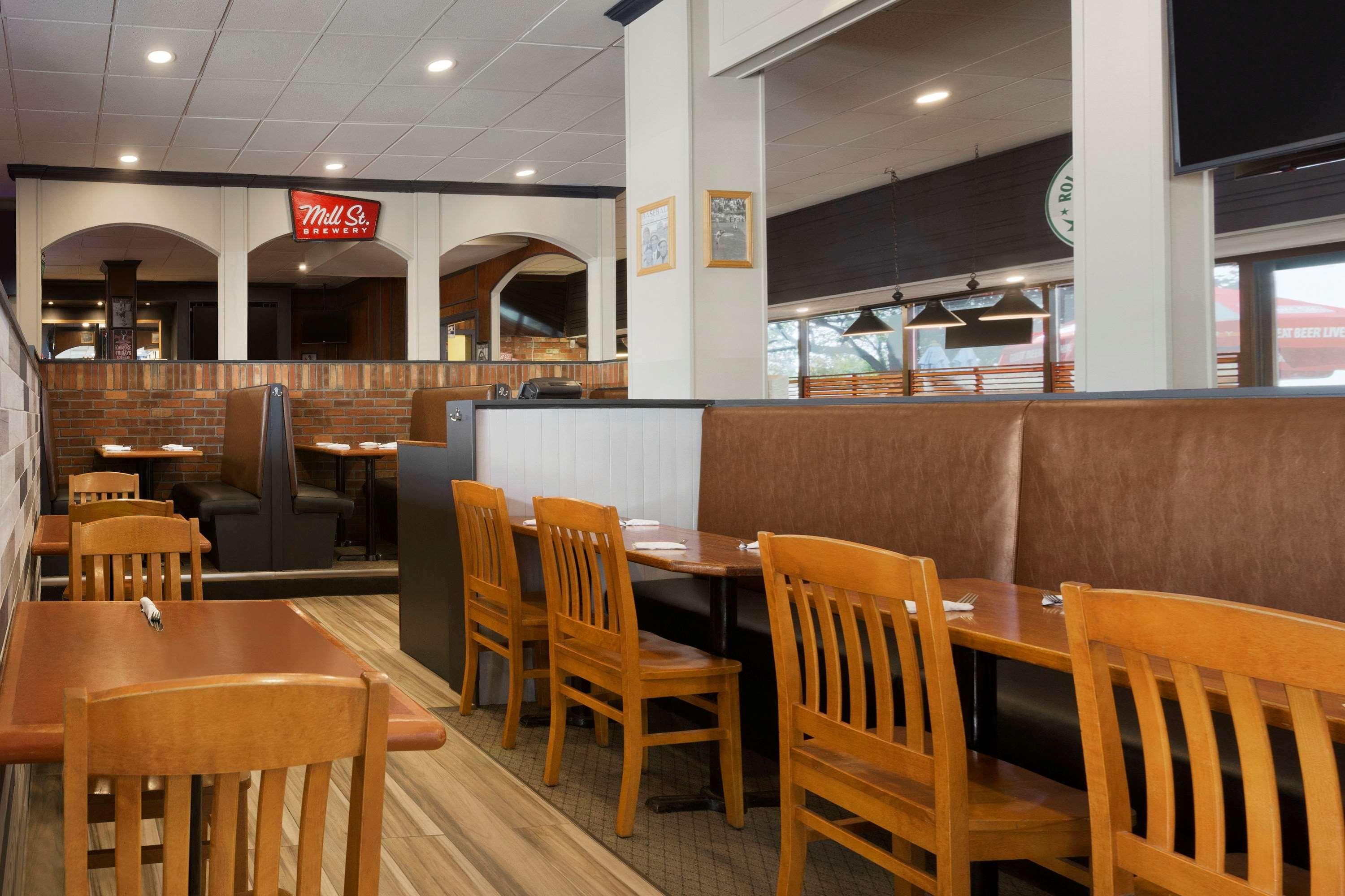 Travelodge By Wyndham East 2* Toronto