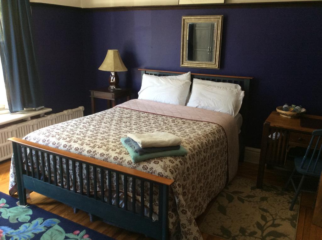 Bed & Breakfast Elliott House