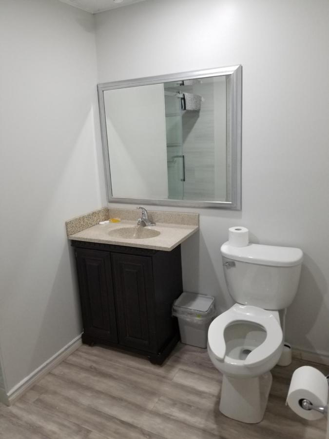Aparthotel Bloorcourt Inn