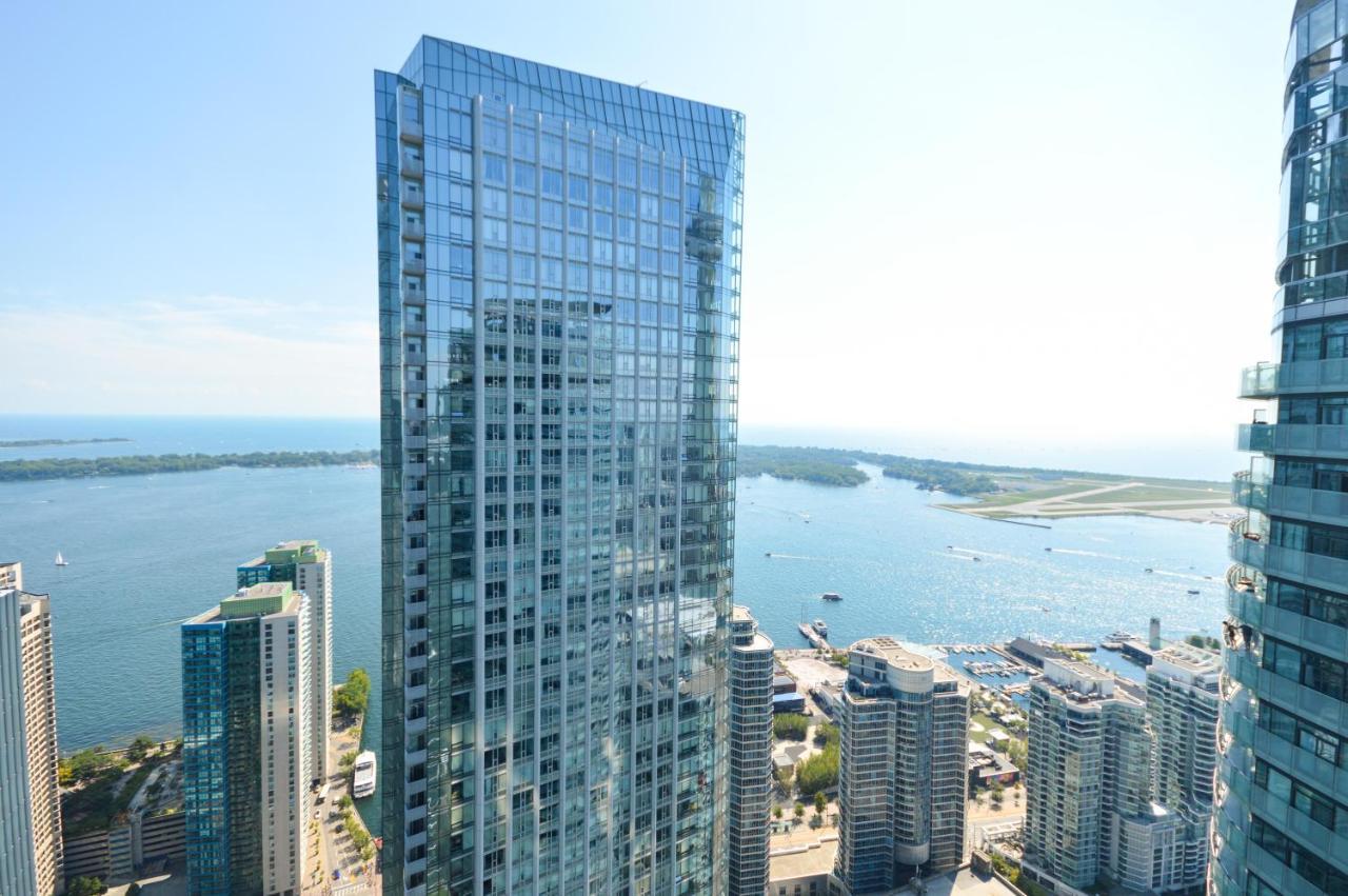 Minutes Walk To Scotiabank Arena,tiff, Mtcc,cn Tower Downtown Apartment