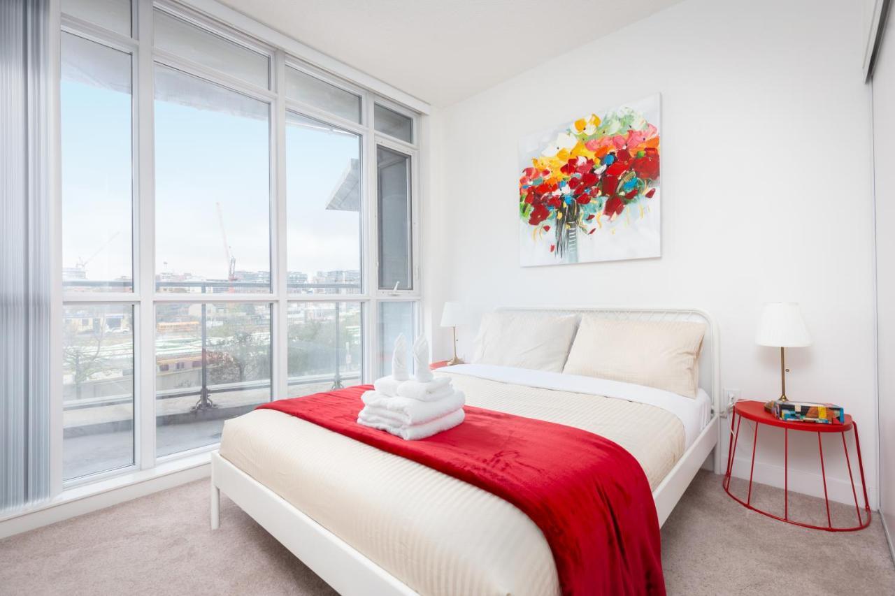 Apartment Cozy Loft Perfect For Relaxing In Heart Of