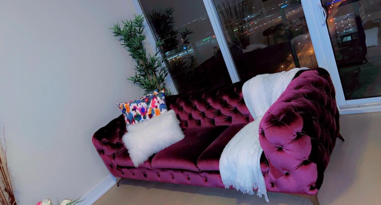 Luxury 2 Bedroom * Toronto
