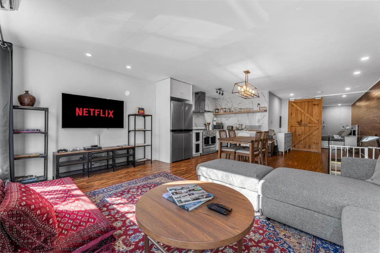Amazing Fully Renovated On Queen St. *