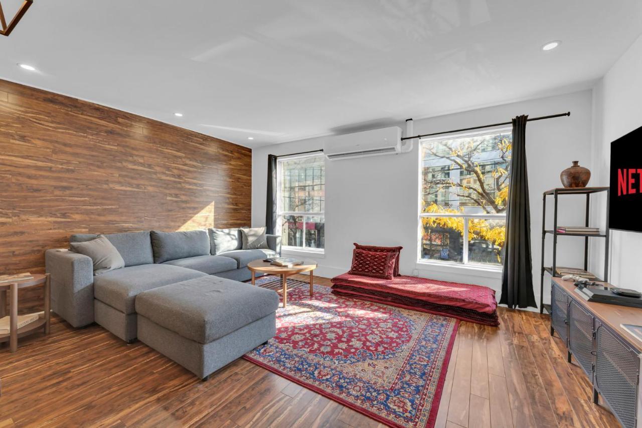 Amazing Fully Renovated On Queen St. Apartment *