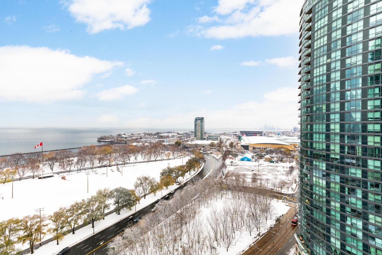 Aoc - High-rise - View * Toronto