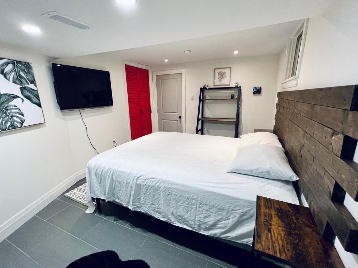 1 Bedroom In Downtown East Side * Toronto