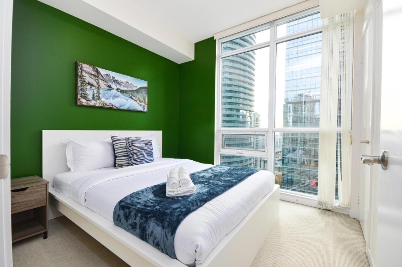 Minutes Walk To Scotiabank Arena,tiff, Mtcc,cn Tower Downtown Apartment Toronto