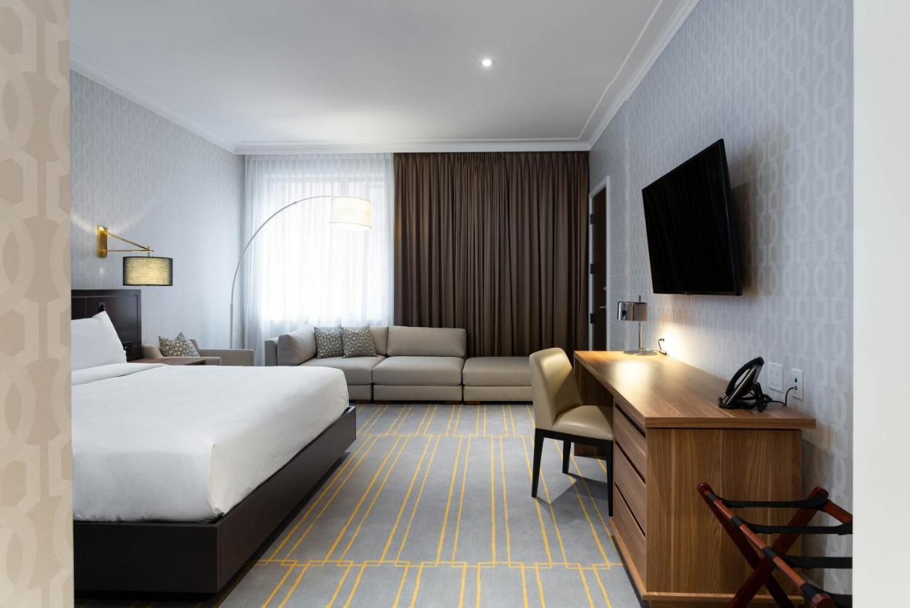 King Blue Hotel