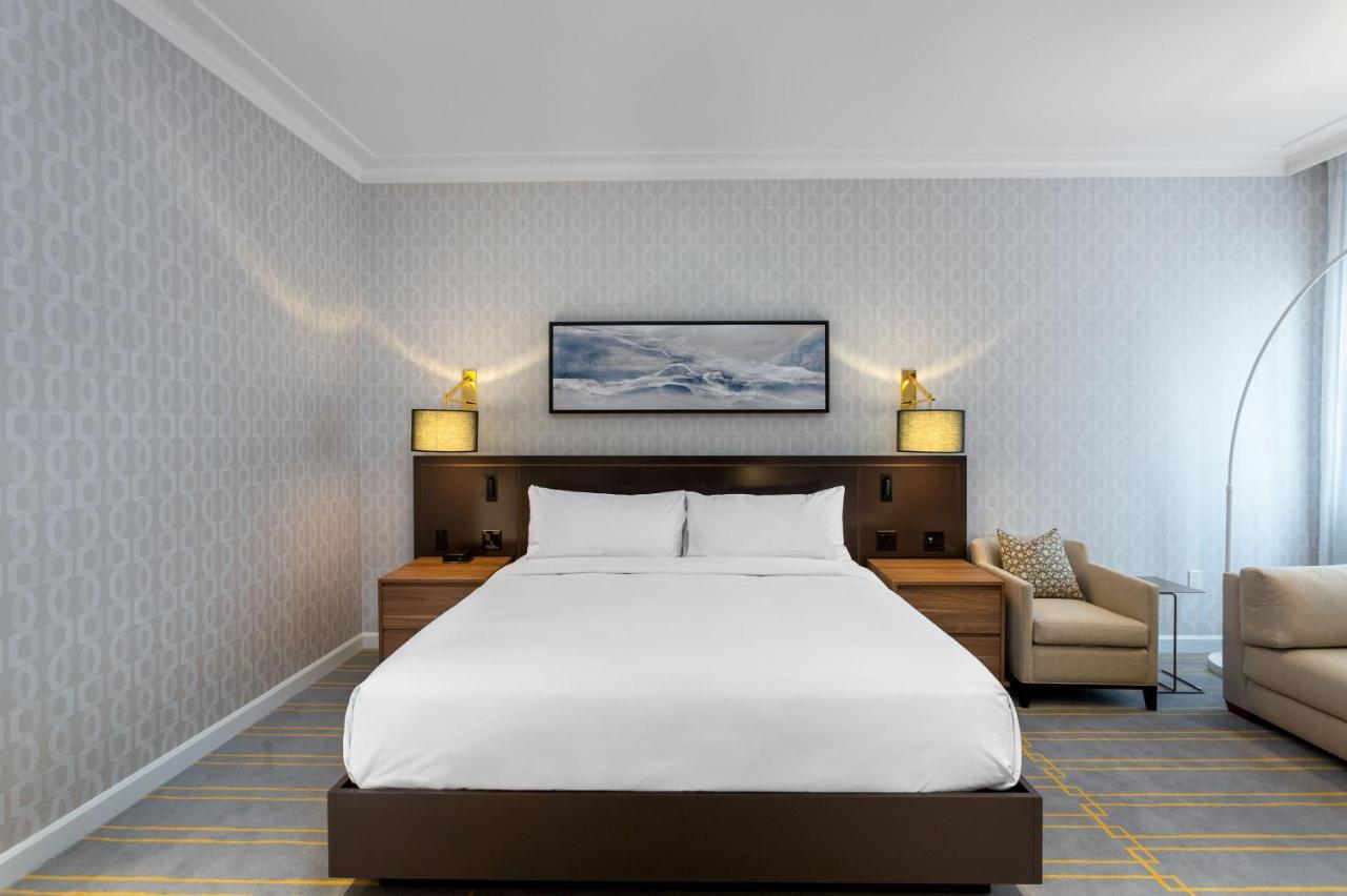 King Blue 4* Toronto