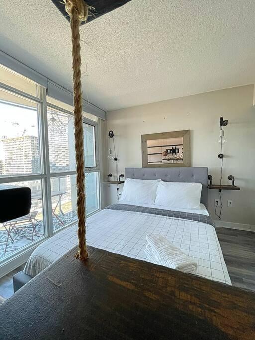 Apartment Exquisite By Cn Tower- Dwtown , To