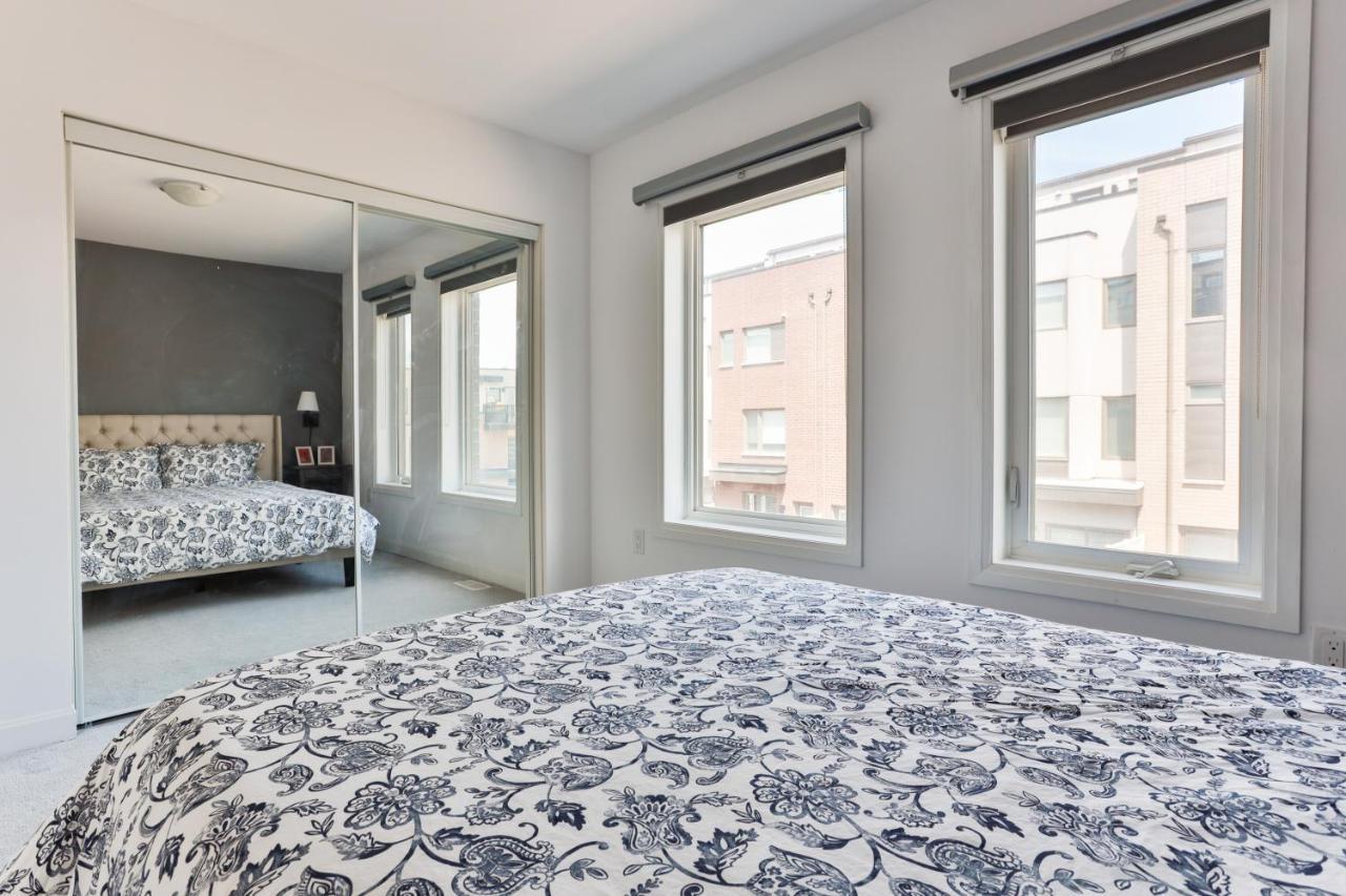 3bdr Townhouse In Downsview Park - Free Parking - 25 Min To Downtown Ferienhaus Toronto