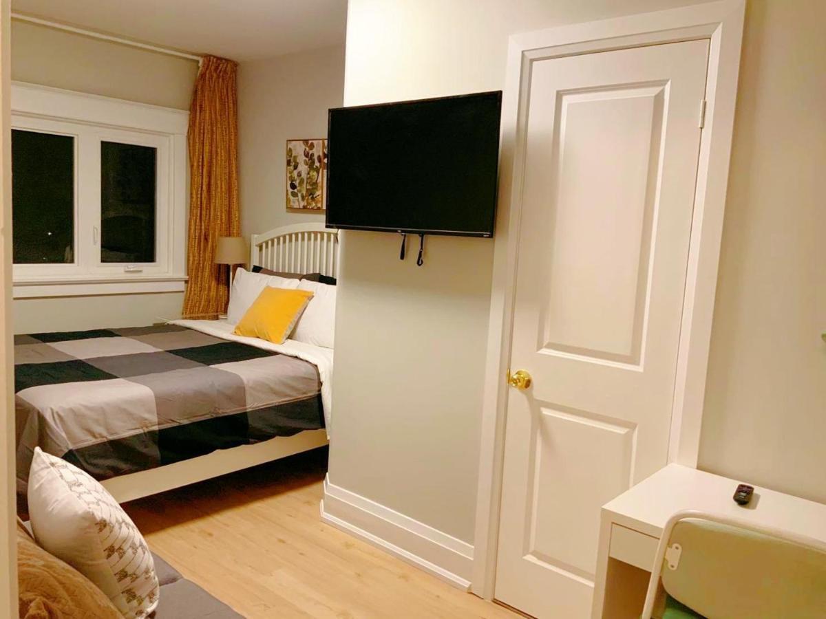 Lawrence Garden Homestay Toronto
