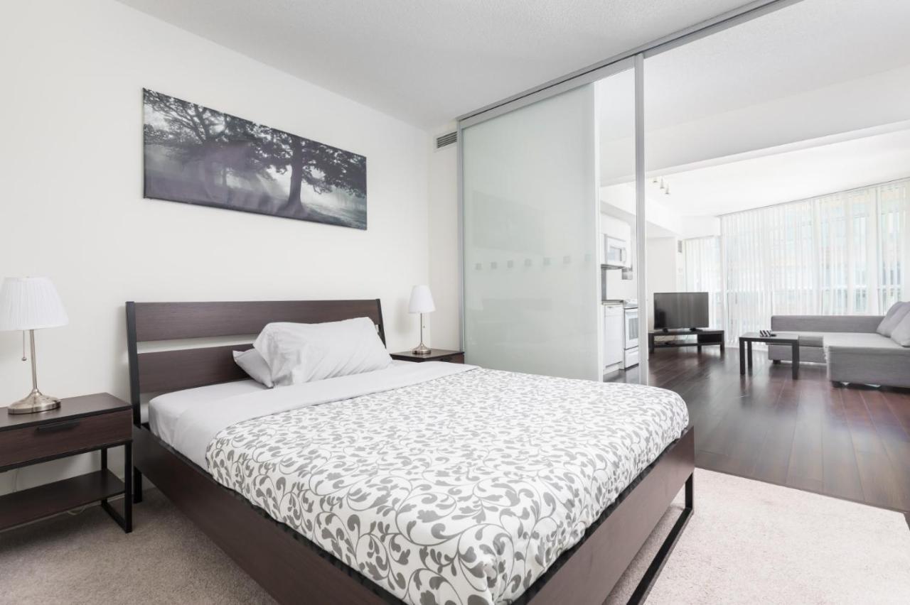Perfectly Downtown With Free Parking Apartment