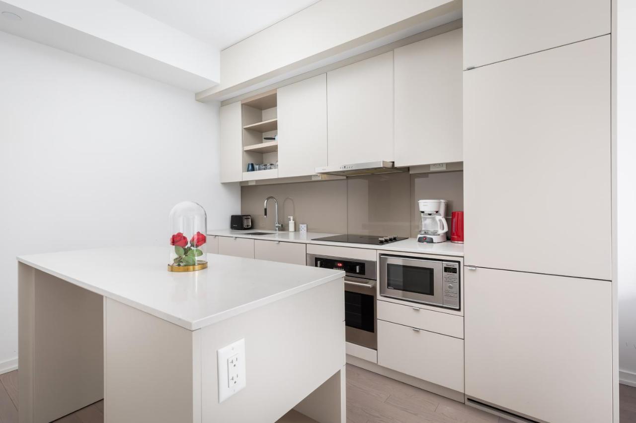 Central Downtown Suites *