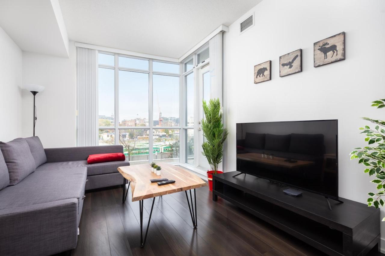 Central Downtown Suites *