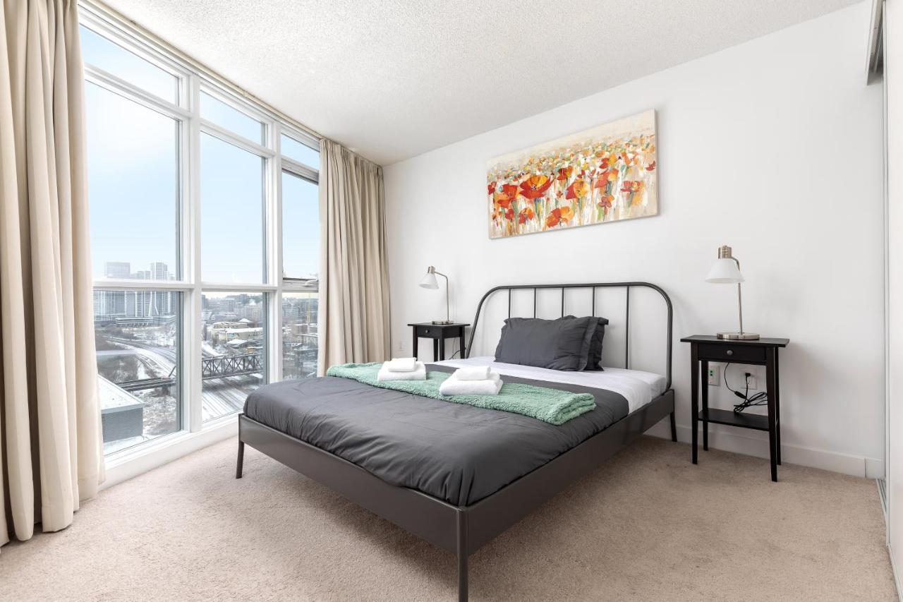 Central Downtown Suites *